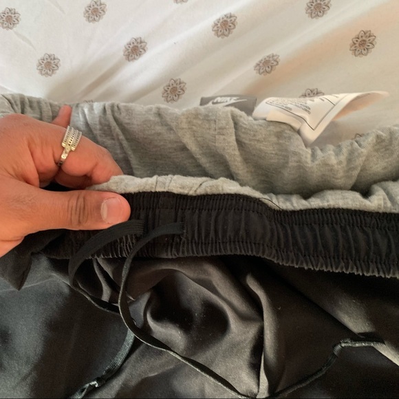 NIKE Flare Sweatpants/ Track Pants - Picture 7 of 8